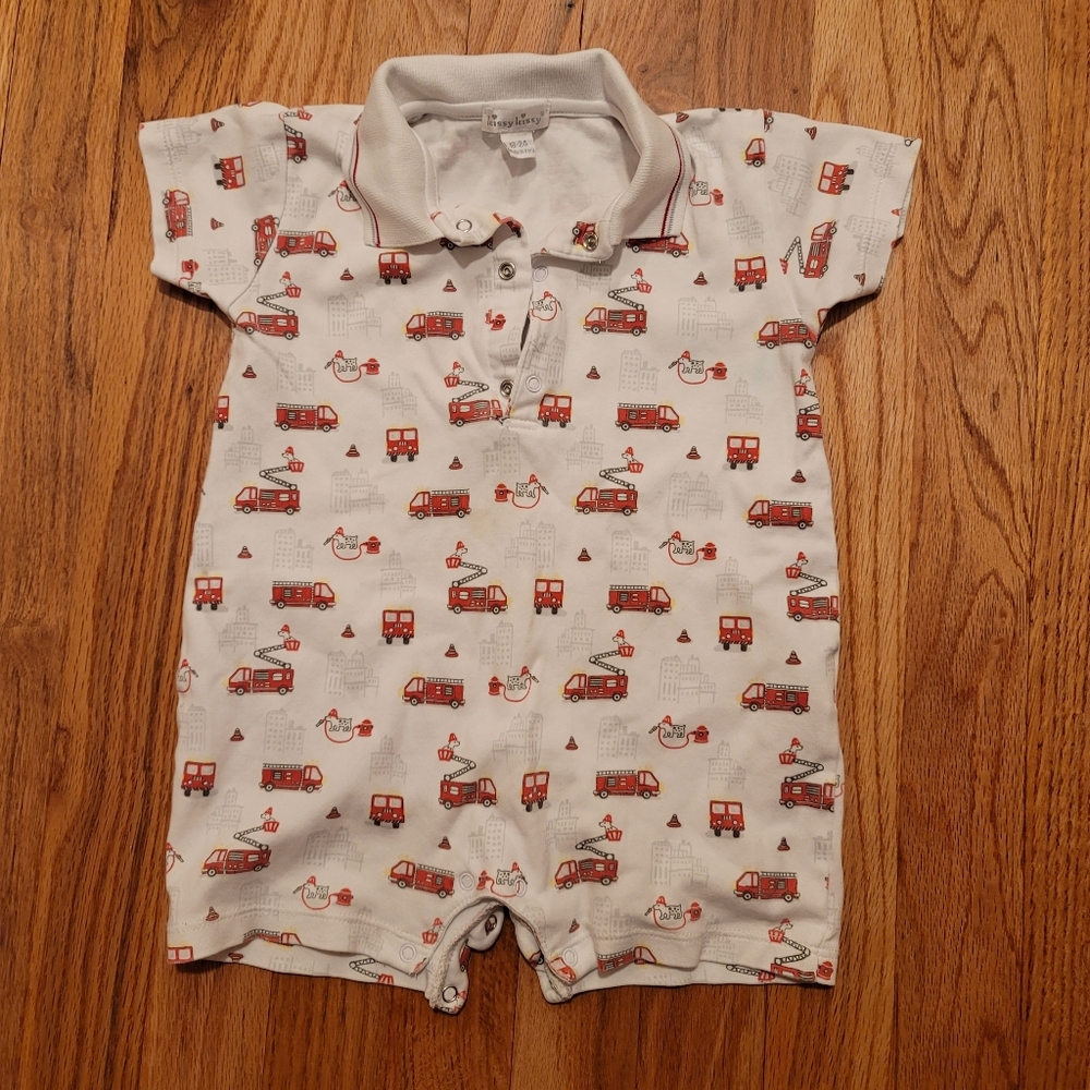 Kissy Kissy Polo Collar Snap Fire Truck Shorts Romper 18-24 months Pre-owned